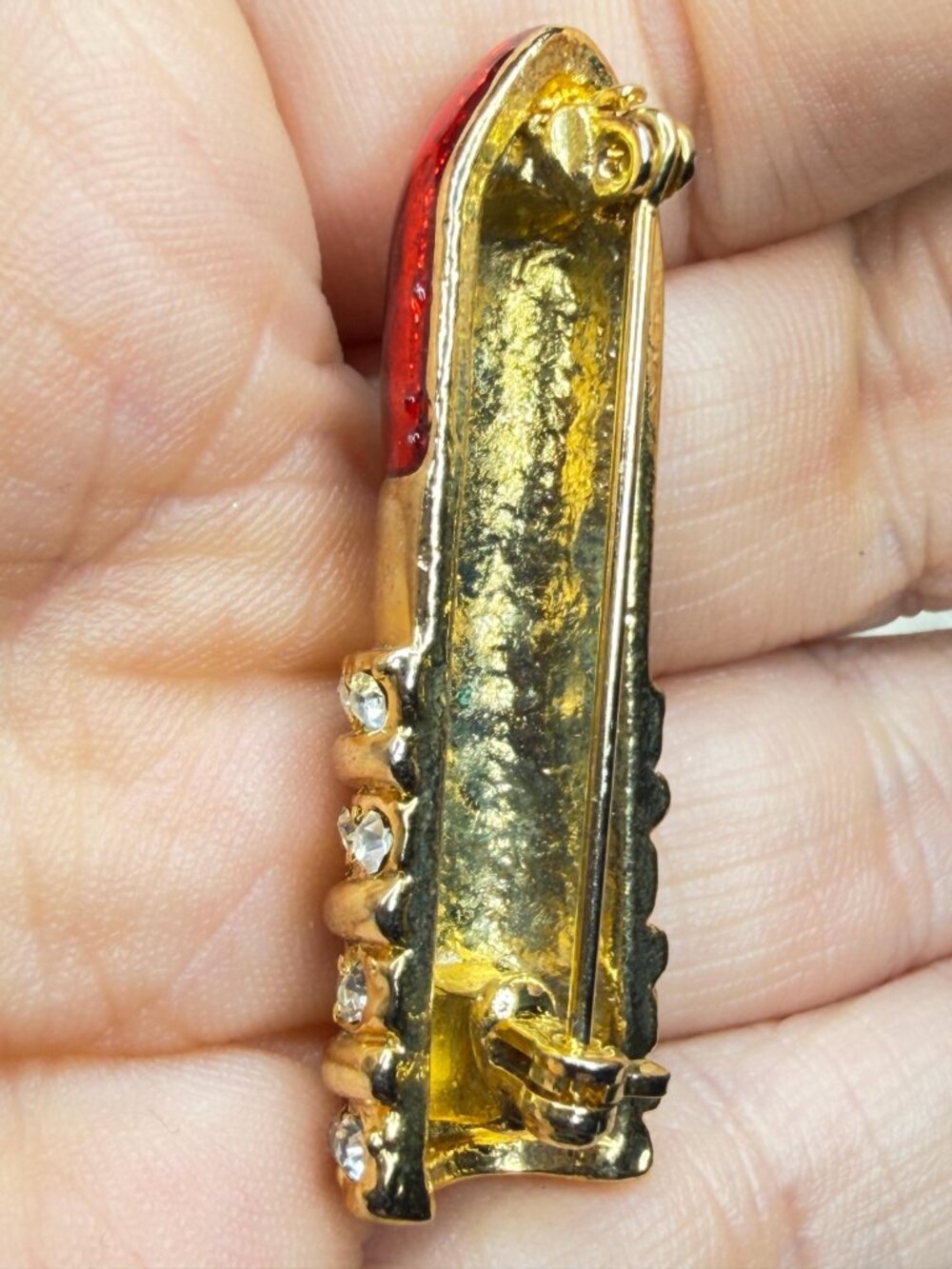 Lipstick Brooch | Rhinestone Red Lipstick Pin | Vintage Style Gold Tone - Picture 6 of 7